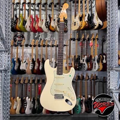 Fender American Vintage Ii 61 Stratocaster Rw Olympic White image 2