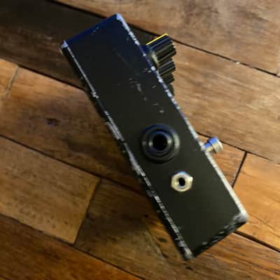 Tech 21 SansAmp GT2 — All-Analog Amp Emulator/Preamp image 7