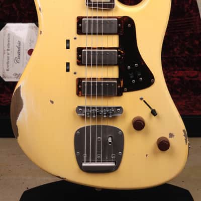 Castedosa 2024 Conchers Baritone with La Raza Fuzz in Aged Burnt Marshmallow with Hand-wound Castedosa TS Mini Humbuckers, Dark Mole Tint Quartersawn Maple Neck + Mastery Bridge & Trem image 3