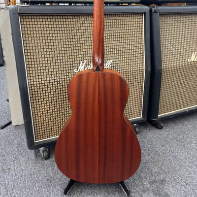 Eastman E1 OOSS Acoustic Guitar With Gig Bag image 8