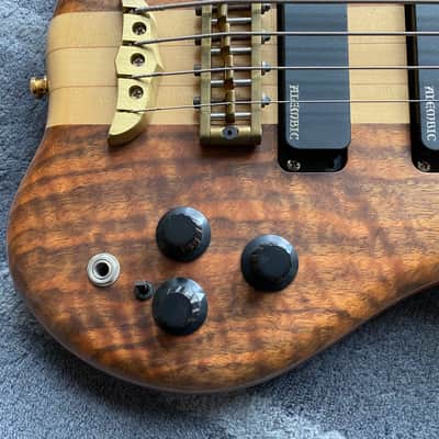 Alembic  EvH Tenor Bass image 5