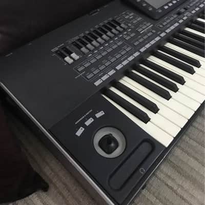 Korg PA3X61 61 Professional Arranger Workstation W/ Softbag image 2