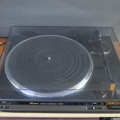 Technics SL-BD27 Semi-Automatic Turntable w Cartridge & Dust Cover - Serviced image 1