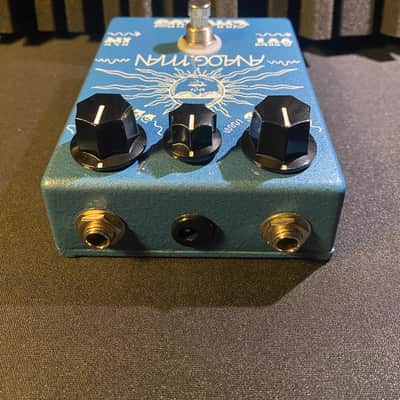Analogman Chorus W/ Mix Knob and Top Jacks- Blue image 4