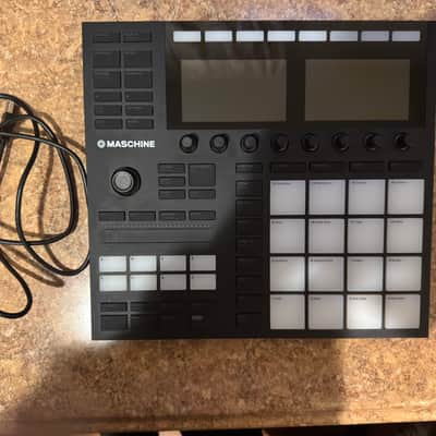 Native Instruments Maschine MKIII - like new, including software transfer id # image 4