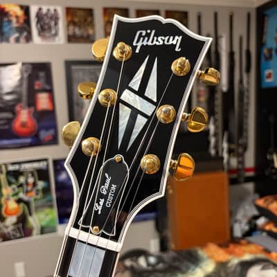 QUILT 👵! 2025 Gibson Custom Shop Les Paul Custom 7A Quilt Top M2M Made To Measure Northen Lights Ebony Fretboard Special Order Figured F Q 5A 7A 1960 V2 Neck Nordic Blue Blueberry Cobalt Trans Aqua Custombucker Pickups Gold Hardware Full Gloss image 2