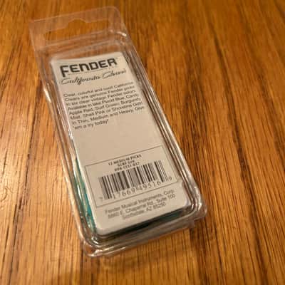 Fender California Clears Medium Picks - Surf Green -  Mid 90’s / Early 2000’s  - Discontinued California Series (Rare Pack) image 3