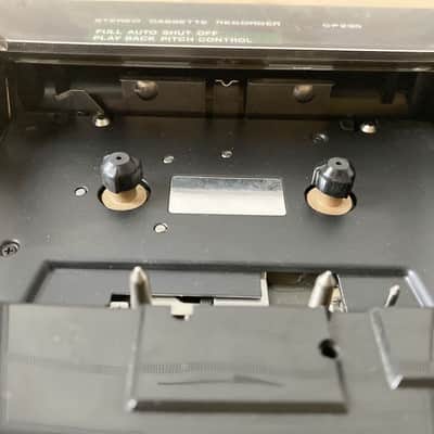MARANTZ PMD230 / CP230 - Stereo portable cassette tape recorder image 8