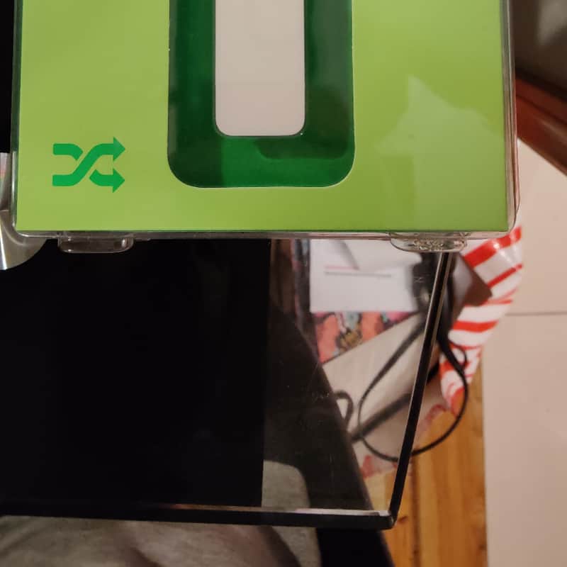 2005 Apple Ipod Shuffle White