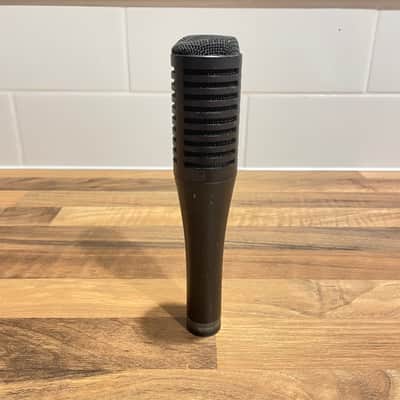 Yamaha DM104 Cardioid Dynamic Microphone 2022 - Present - Black image 4