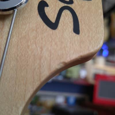 Squier Affinity Precision Bass Blue image 18