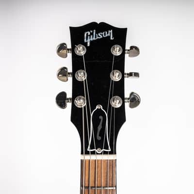 Gibson ES-335 Dot, Blue Burst | DEMO image 4