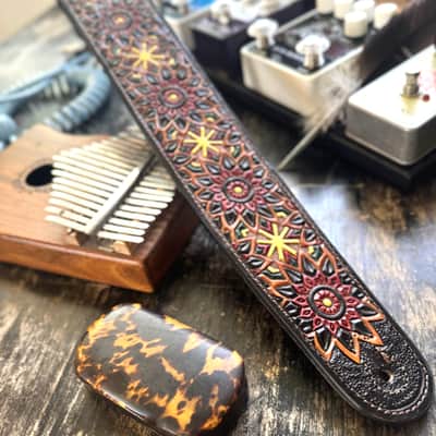 Walker And Williams WW-LIH-2 Hand Carved Premium Black And Brown Leather Strap With Gold Earth Zodiac Star Design image 3