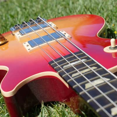 Gibson Les Paul Standard Bass 2005 Sunburst image 1