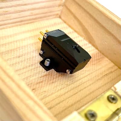 Van Den Hul MC - ONE Super 1.25 mV Medium output Moving Coil Cartridge image 6