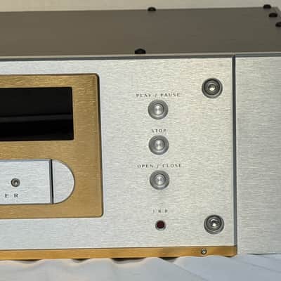 Musical Fidelity NuVista 3D CD 24-Bit DAC Compact Disc Player image 3