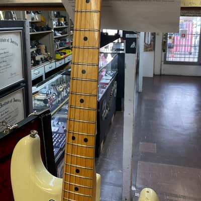 Fender Custom Shop Jimi Hendrix Izabella Signature Stratocaster Relic 2019 - Olympic White image 7