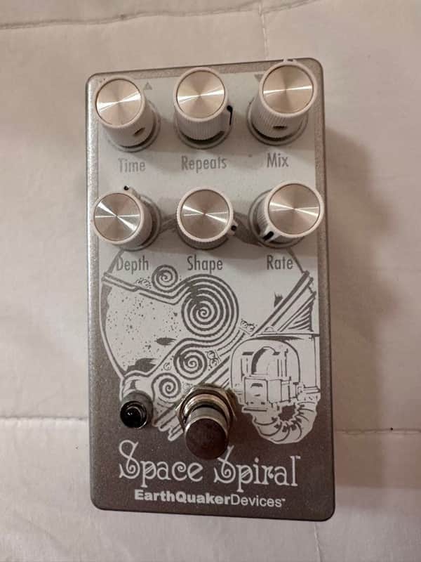 EarthQuaker Devices Space Spiral