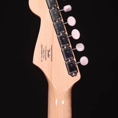 Fender® x Hello Kitty® White Stratocaster® image 10