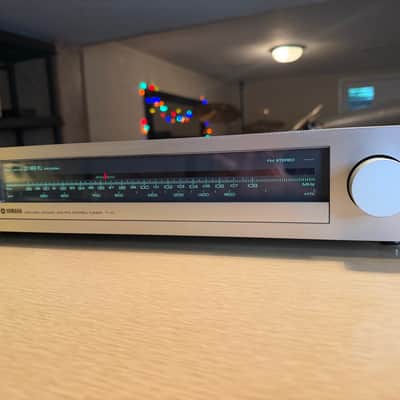 Vintage 1980s Yamaha T-10 AM/FM Analog Stereo Tuner Silver JAPAN Serviced Rare🎶 image 3