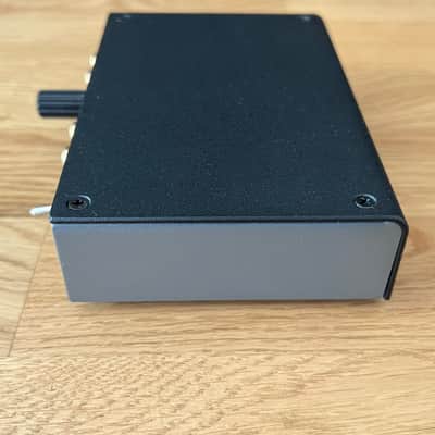Schiit Mani 2 Phono Preamp - 2024  - Power adapter included image 3