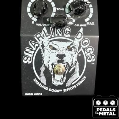 Snarling Dogs Very Tone Black Dog - X18920 image 2