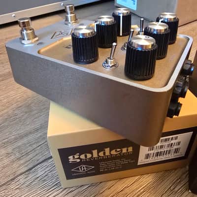 Universal Audio Golden Reverberator 2021 - Present - Gold image 4