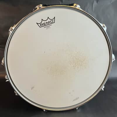 Ludwig Classic Maple snare drum 2012 - Sky Blue Pearl image 12