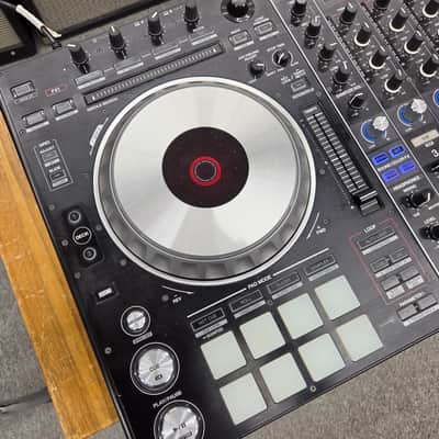 Pioneer DDJ-SZ 4-Channel DJ Controller  - Black Bild 3