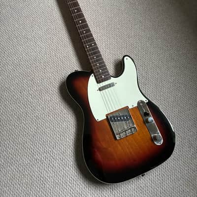 Squier Classic Vibe '60s Telecaster Custom 2019 - Present - 3-Color Sunburst image 3