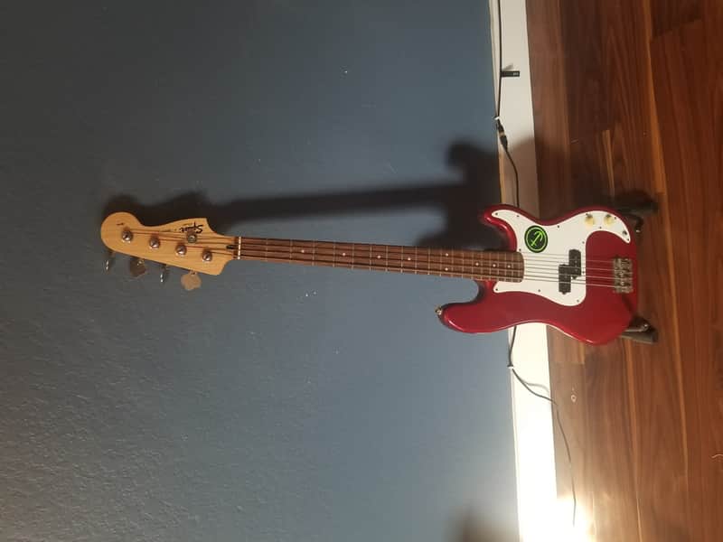 Squier Precision P Bass Candy Apple Red image 1