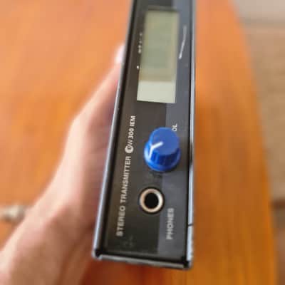 Sennheiser 🎧 **Sennheiser SR 300 IEM In\-Ear Monitoring Transmitter – 838–870 MHz** image 5