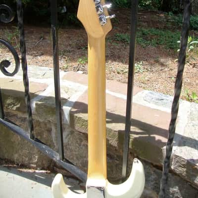 Peavey Raptor I -- first overseas Peavey production image 7