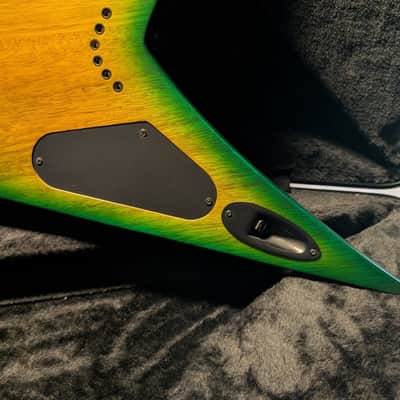 Solar Guitars V2.6LB 2023 - Lime Burst Matte image 11