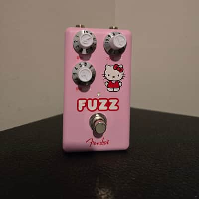Fender Hello Kitty Fuzz 2024 - Present Pink image 1