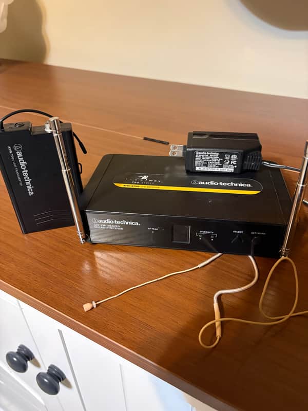 Audio-Technica ATW-R700 2010s image 1