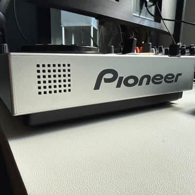 Pioneer EFX 500 (MINT CONDITION) image 3