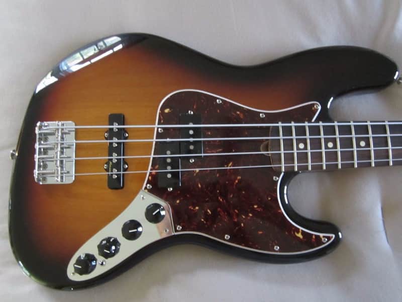 Fender Reggie Hamilton Jazz J Bass Artist Series 3 Tone Sunburst Hardshell CASE image 1
