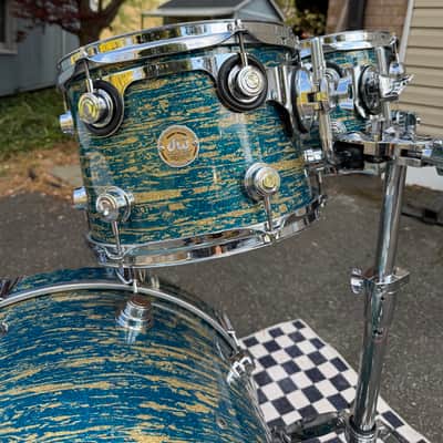 DW Collector's Series Drum Set image 2