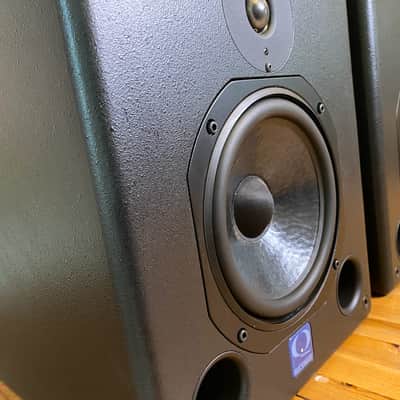 Quested V2108 - Excellent Condition + Original Boxes image 21