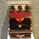 Electro-Harmonix Big Muff Pi 2000 - Present - Silver / Black / Red
