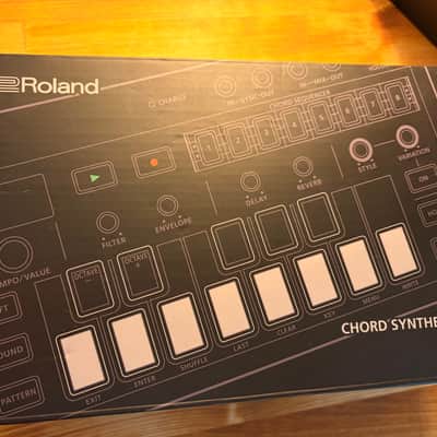 Roland J-6 AIRA Compact Chord Synthesizer 2022 - Present - Black image 2