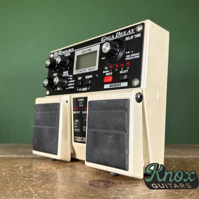 Boss DD-20 Giga Delay | Reverb