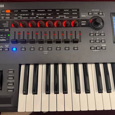 Yamaha Montage 6- 61 Key Synth imagen 2