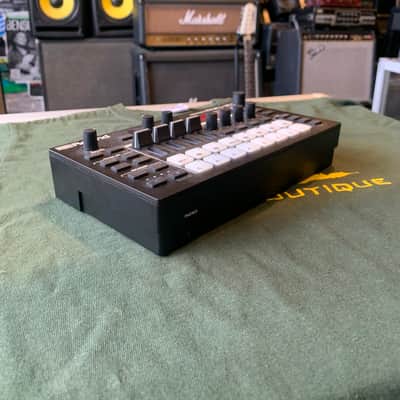 Roland MC-101 Groovebox 2019 - Present - Black image 2