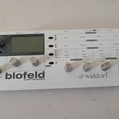 Waldorf Blofeld Desktop Synthesizer 2007 - Present - White