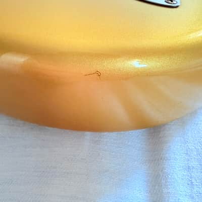 Fender Classic Player ’60s Stratocaster – Limited Edition Aztec Gold (1 of 250 Worldwide) image 8