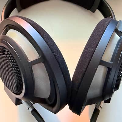 Sennheiser HD 800 S Headphones 2020s - Black image 2