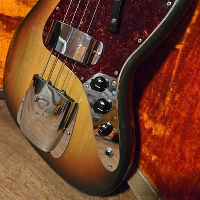 1971 Fender Jazz Bass with Rosewood Fretboard - Sunburst image 3