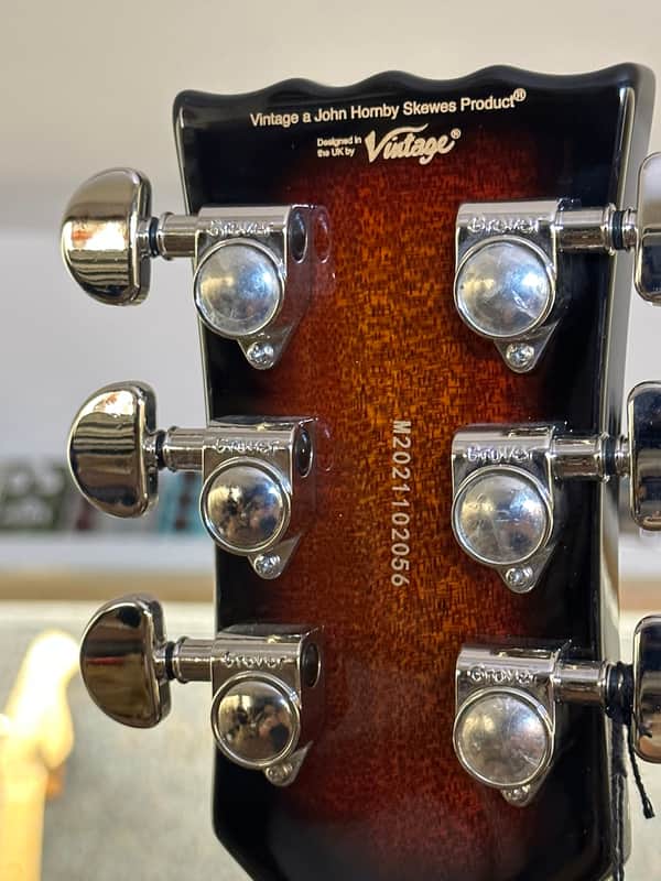 Vintage Guitars VSA500PSB VINTAGE SEMI ACOUSTIC GUITAR TWIN W90